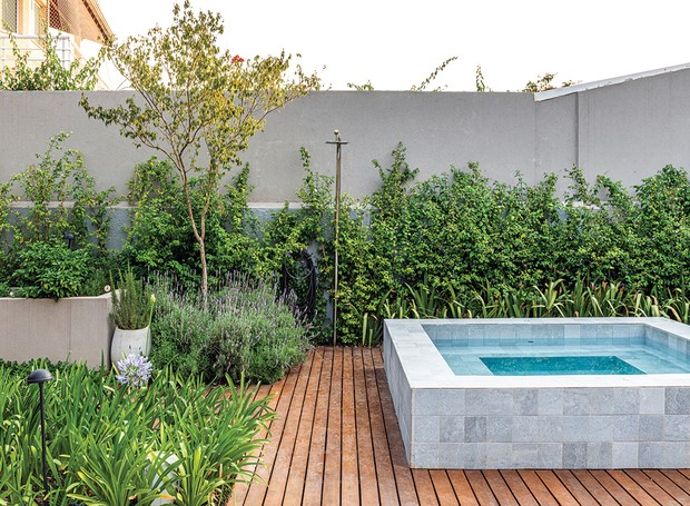 6 ideias de chuveiro no quintal