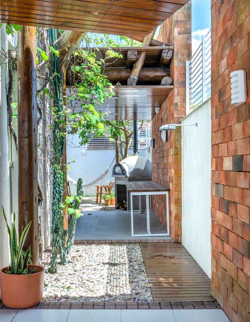 custo médio instalação chuveiro externo