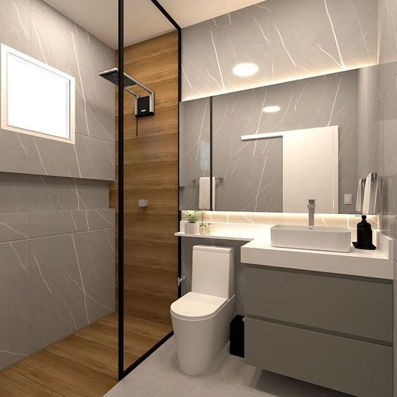 banheiro pequeno com piso amadeirado