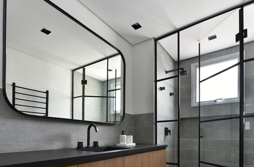 erros comuns ao decorar banheiro industrial