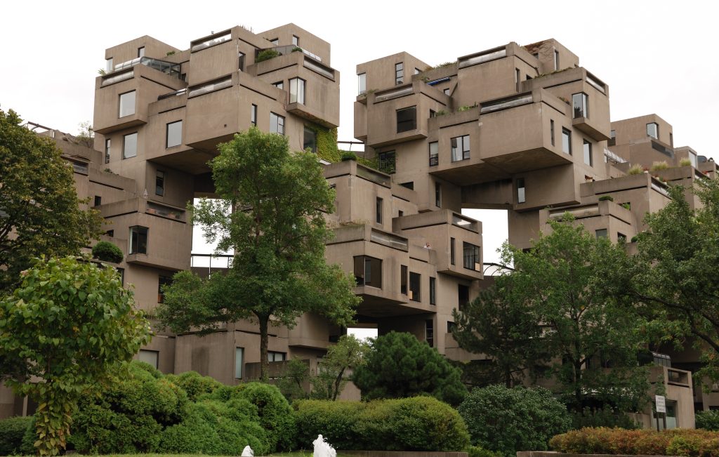 casa brutalista vs casa minimalista