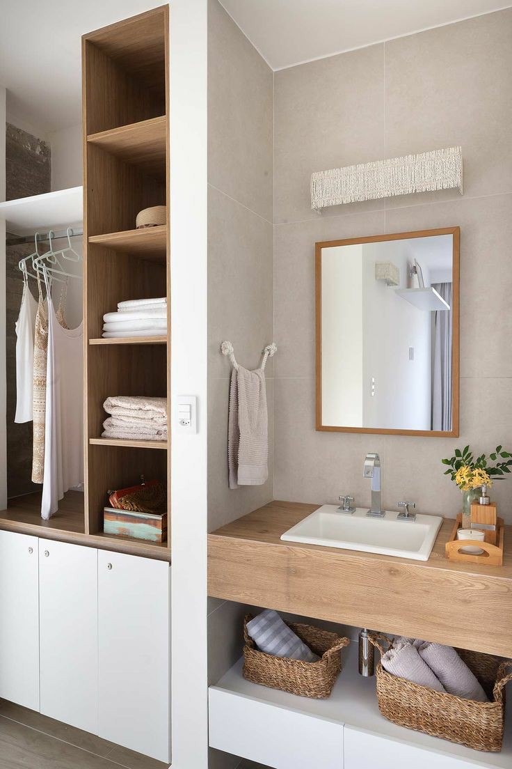 suíte com closet e banheiro