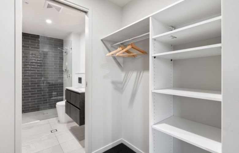 closet corredor para banheiro