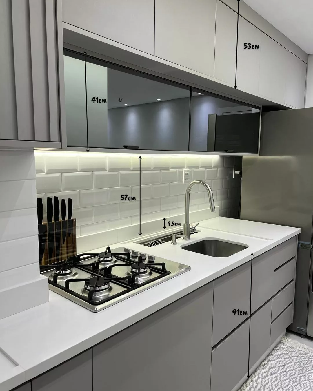 iluminação cozinha apartamento