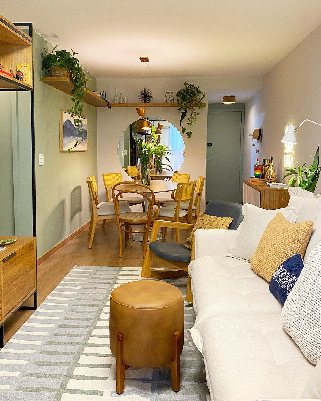 apartamento pequeno simples e barato vs luxuoso