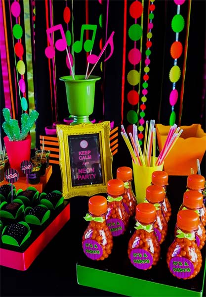 decoração de carnaval com balões