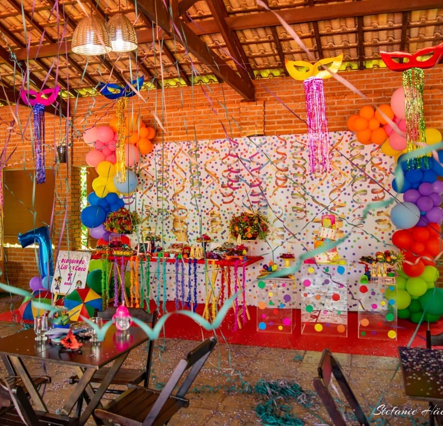 enfeites de carnaval DIY