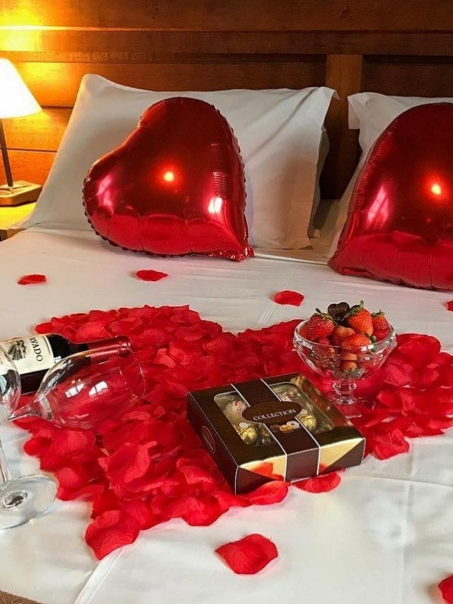 decoração quarto namorado pequeno com varanda