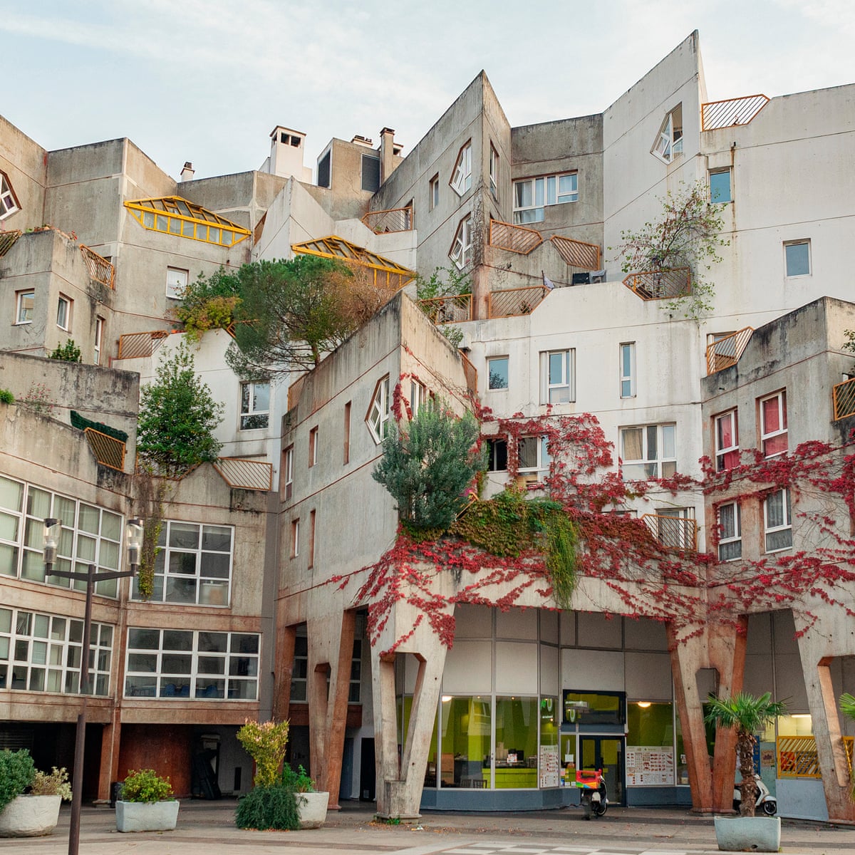 exemplos de casas eco brutalistas