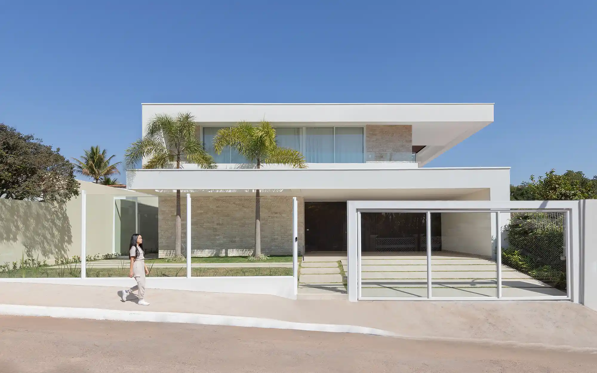 fachada de casa com muro