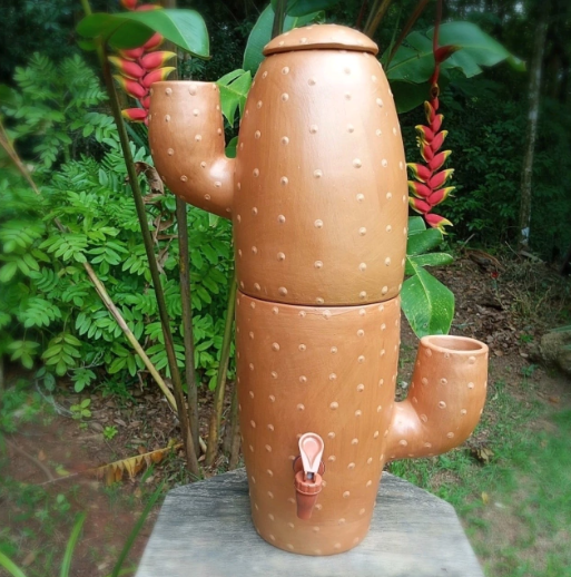 filtro de barro formato cacto