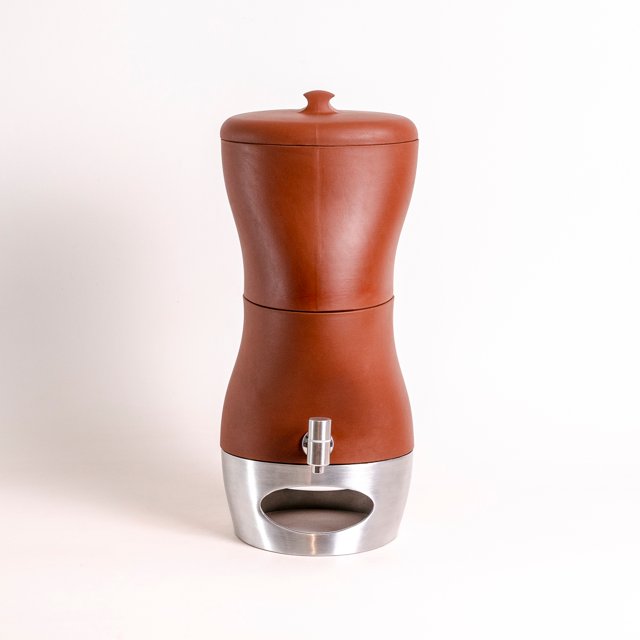 filtro de barro pintado à mão