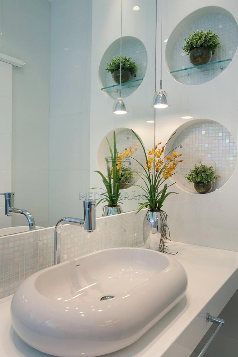 plantas que gostam de umidade banheiro