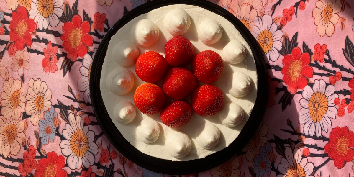 Bolo de morango japonês