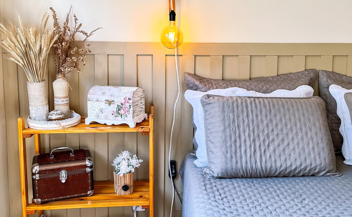 quarto de casal moderno e aconchegante