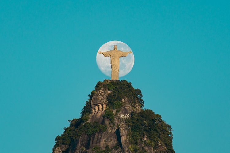 altura Cristo Redentor Rio de Janeiro