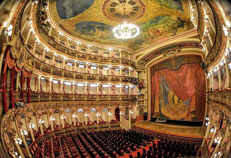 teatros com mais de 3000 lugares Brasil