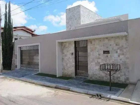 fachadas de casas com muro e portão