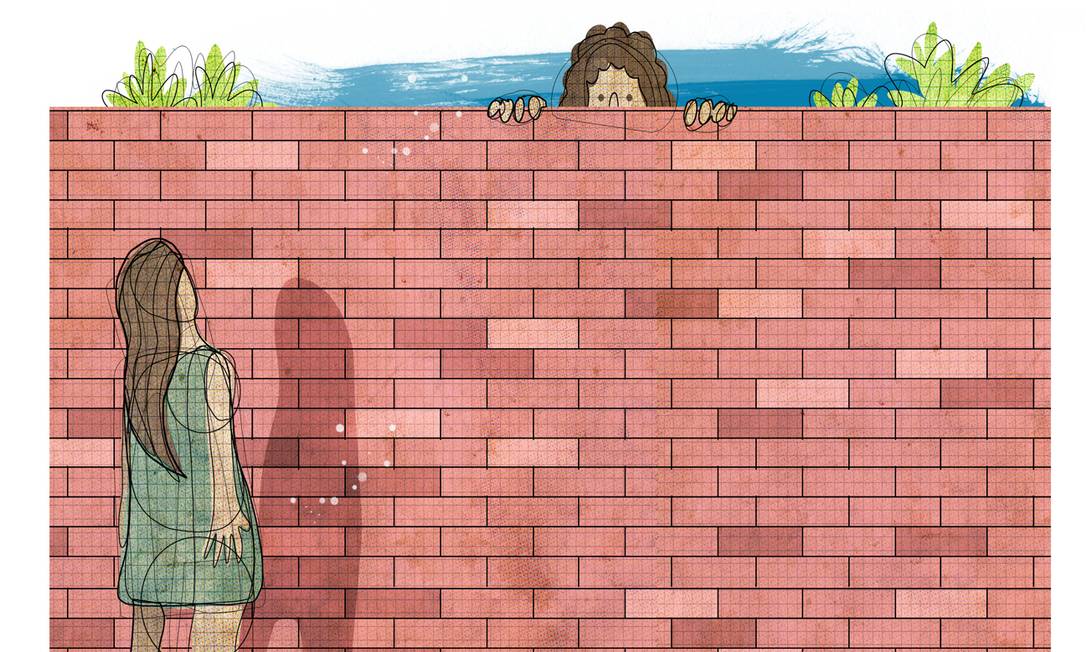 muro de divisa de alvenaria vs. cerca viva