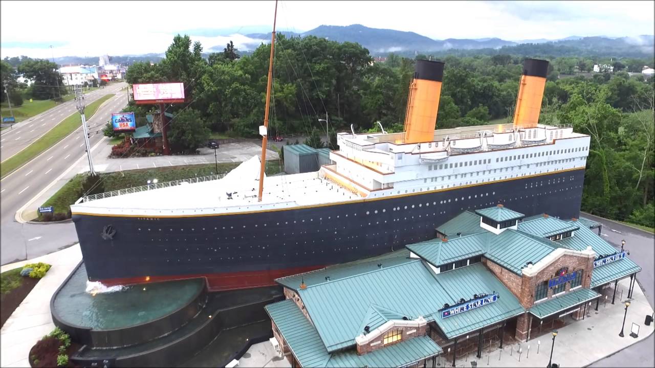 titanic museum attraction pigeon forge