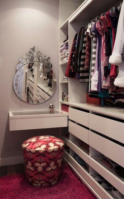 Closet com iluminação LED