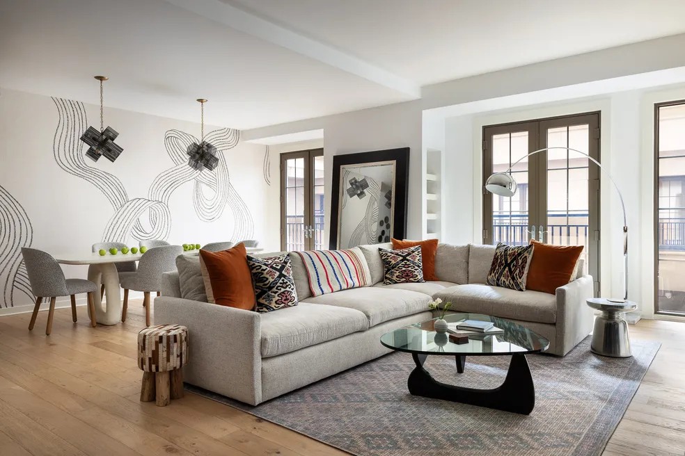 sala de estar e jantar em apartamento pequeno