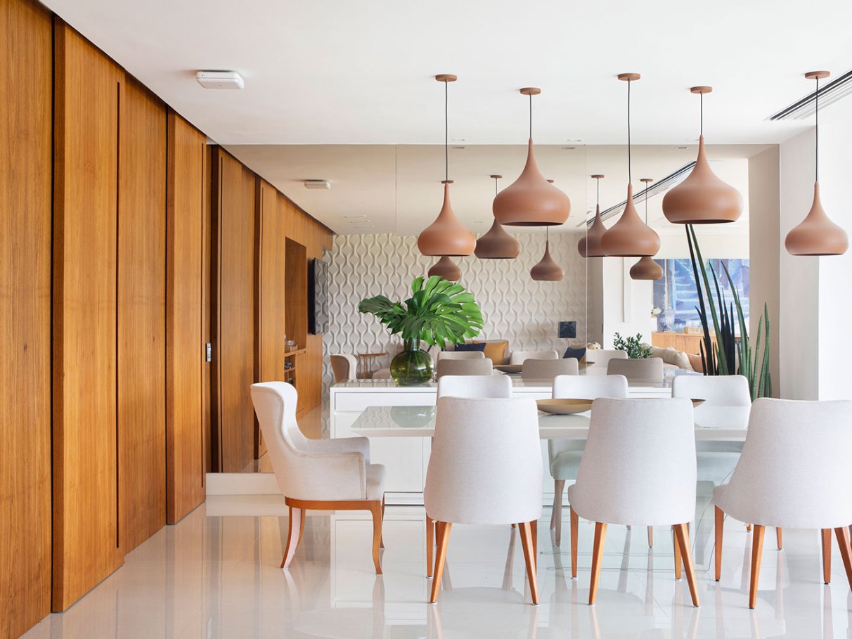 sala de estar e jantar integradas pequenas moderna