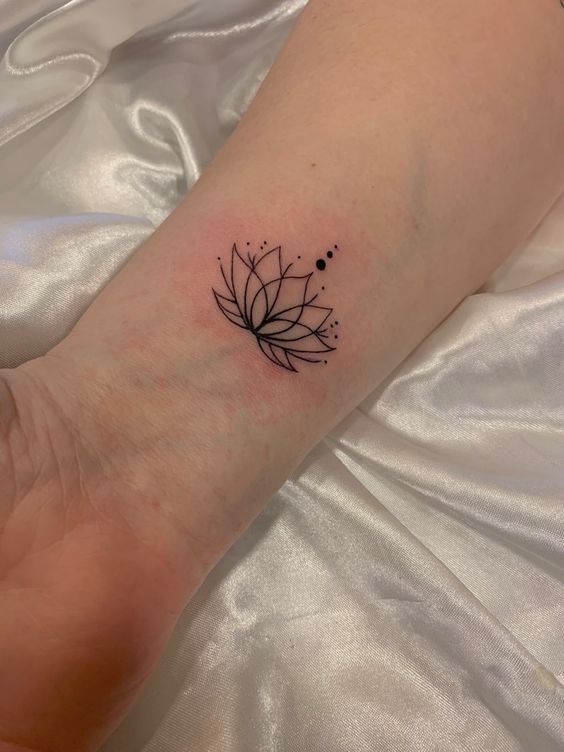 significado de flor tatuagem
