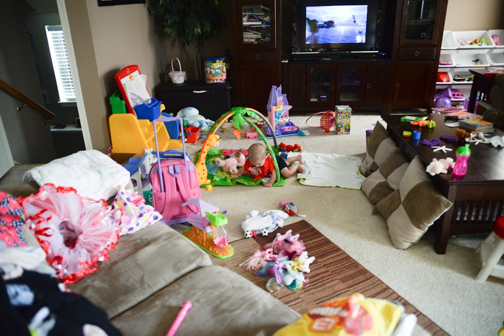sonhar com casa bagunçada vs casa organizada