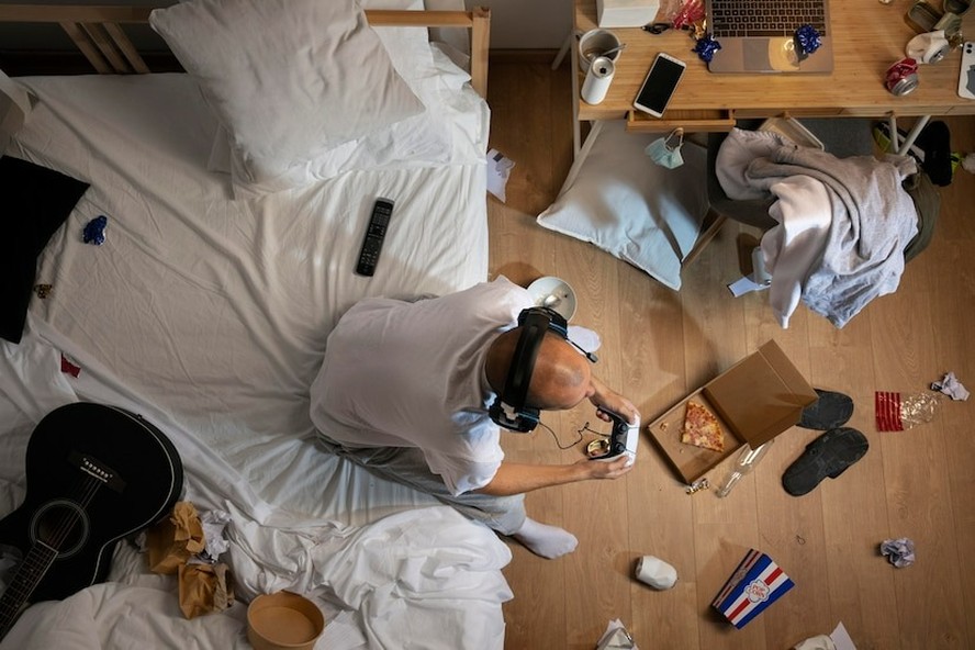 sonhar com casa suja e com mofo