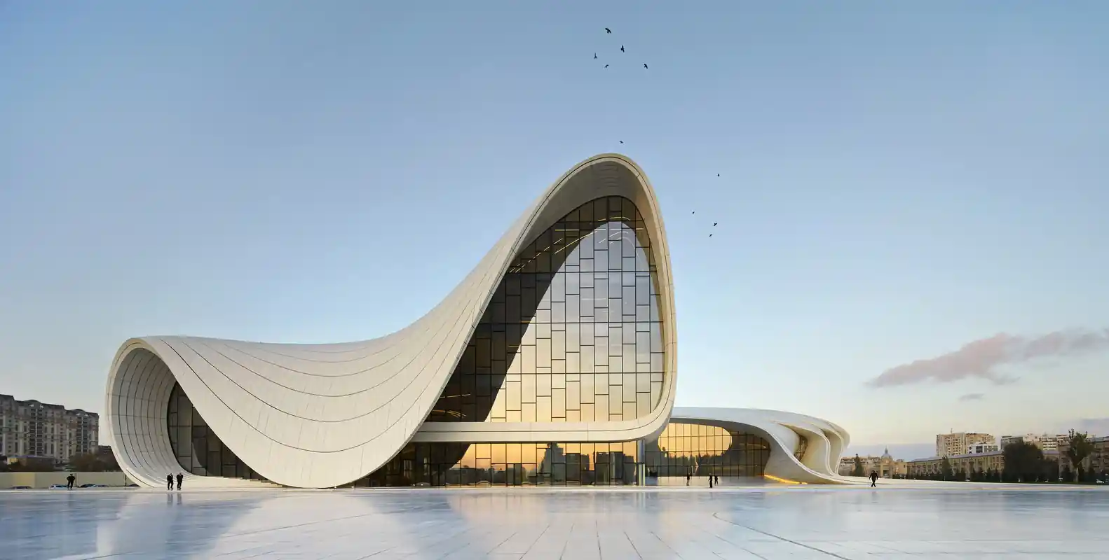 arquitetura desconstrutivista zaha hadid